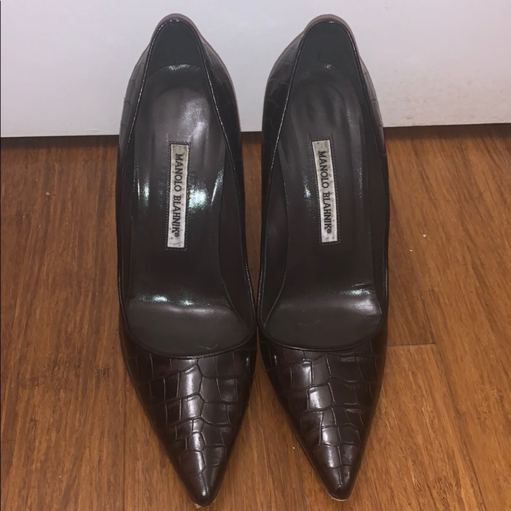 Manolo Blahnik Black Snakeskin Pumps